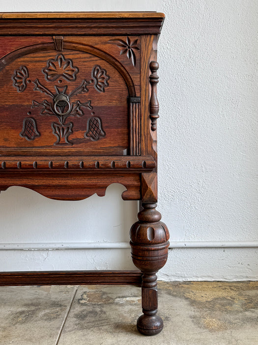 Spanish Large Drawer Dresser