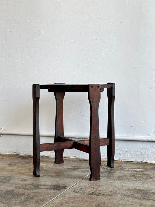 Side Table With Scalloped Legs