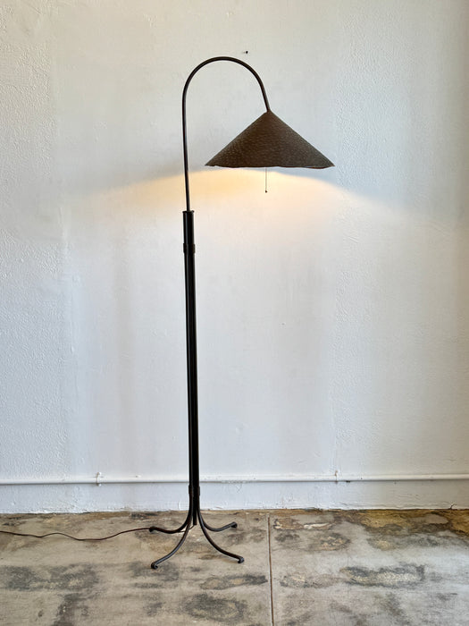 Metal ARC Swivel Floor Lamp