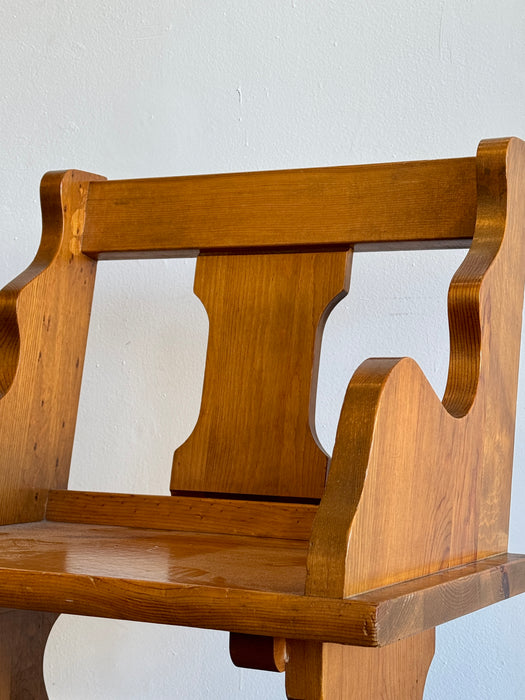 Oak Wave Chair