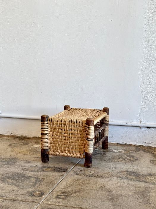 Rope Log Stool