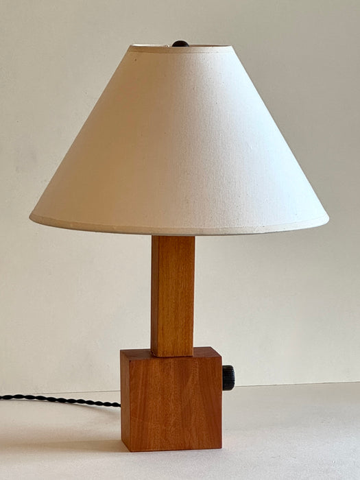 Bois d’arc Column Lamp