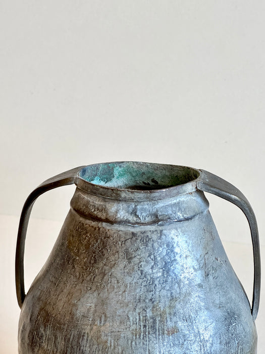 Metal Pot With Handles